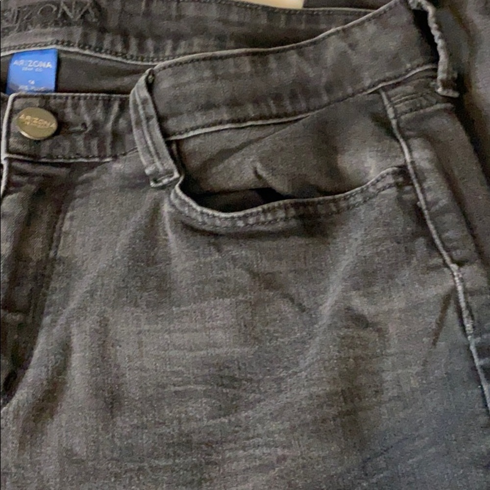 Jeans - Picture 3 of 5